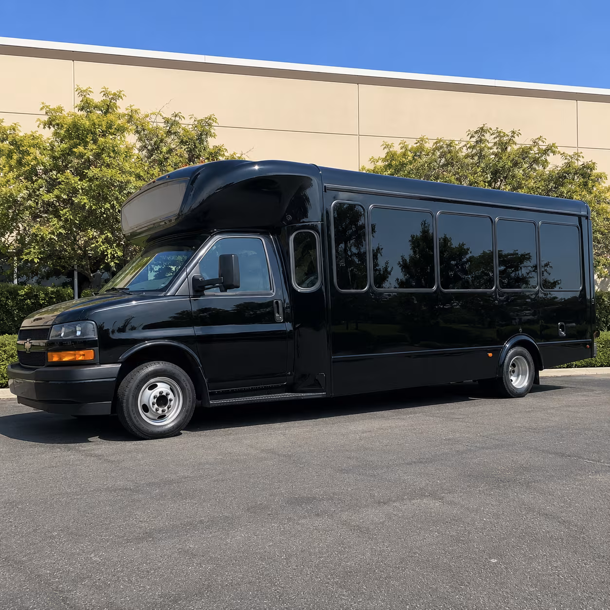 Baltimore Winery Tour & Pub Crawl Transportation party bus exterior