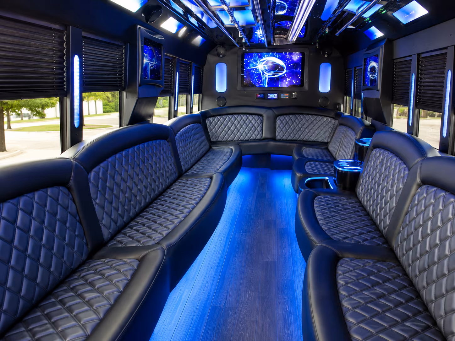 Baltimore Winery Tour & Pub Crawl Transportation onboard seating