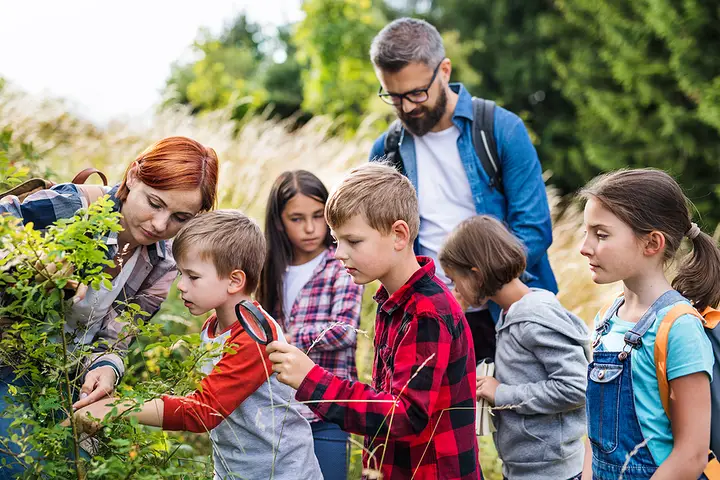 School Field Trip Bus Rentals in Richmond